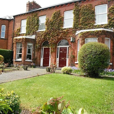 Aishling House 3*