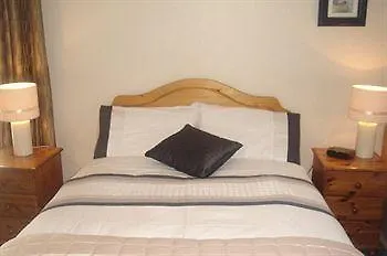 Aishling House 3*